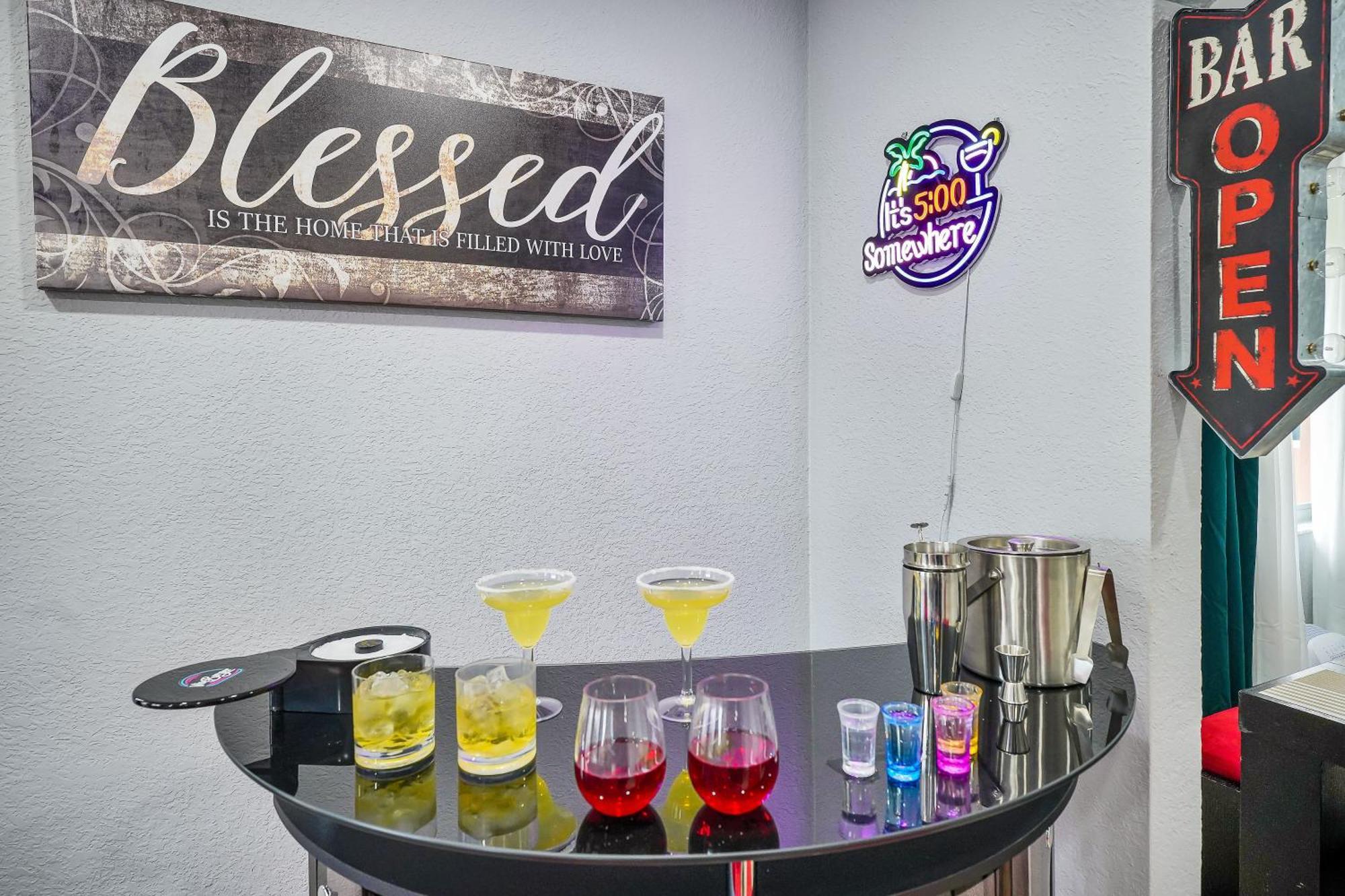 Vacay Spot Happy Escape 15 Min Massage Shower Prime Loc! 6 Blocks Away From Bars, Nite Clubs, Res, Shops Miami